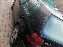 Schwarz Gebraucht 1997 VW Golf SUV | 850 € (Fairer Preis)