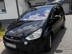 Schwarz Gebraucht 2010 Ford S-MAX S Van / Kleinbus | 3.000 € (Guter Preis)