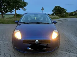 Blau Gebraucht 2007 Fiat Grande Punto Kleinwagen | 700 € (Fairer Preis)