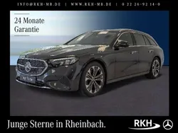 Grau Gebraucht 2024 Mercedes E220 Avantgarde Kombi | 46.880 € (Guter Preis)