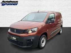 Braun Gebraucht 2019 Peugeot Partner Premium Van / Kleinbus | 12.850 € (Fairer Preis)
