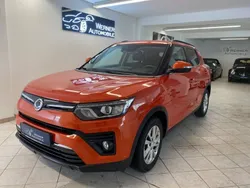 Orange Gebraucht 2020 Ssangyong Tivoli SUV | 14.000 € (Guter Preis)
