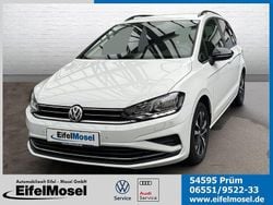 Weiß Gebraucht 2019 VW Golf Sportsvan IQ Drive Van / Kleinbus | 13.790 € (Guter Preis)