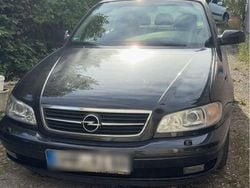Schwarz Gebraucht 1999 Opel Omega Limousine | 1.100 € (Guter Preis)