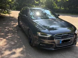 Schwarz Gebraucht 2013 Audi A4 S-Line Kombi | 6.800 € (Guter Preis)