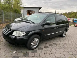 Schwarz Gebraucht 2001 Chrysler Grand Voyager Van / Kleinbus | 3.700 € (Teuer)
