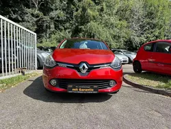 Rot Gebraucht 2012 Renault Clio IV Luxe Kleinwagen | 5.999 € (Fairer Preis)