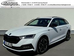 Weiss Gebraucht 2024 Skoda Octavia SportLine Kombi | 34.990 € (Teuer)
