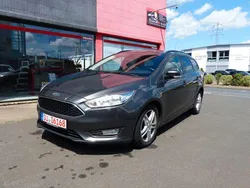 Grau Gebraucht 2016 Ford Focus Business Edition Kombi | 6.999 € (Fairer Preis)