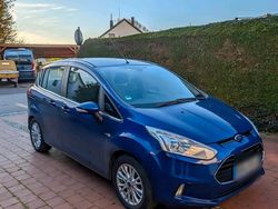 Blau Gebraucht 2016 Ford B-MAX Titanium Van / Kleinbus | 8.990 € (Superpreis)