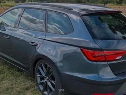 Grau Gebraucht 2019 Seat Leon ST FR Kombi | 17.999 € (Fairer Preis)