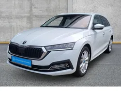 Außenfarbe: Gebraucht 2022 Skoda Octavia Style Kombi | 22.620 € (Fairer Preis)