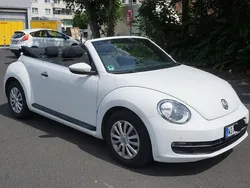 Weiß Gebraucht 2015 VW Beetle Design Cabrio | 22.500 €