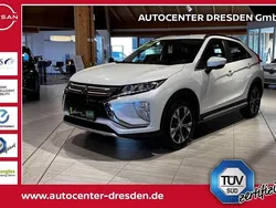 Perlmuttweiss (p) Gebraucht 2018 Mitsubishi Eclipse Cross Edition SUV | 15.980 € (Teuer)