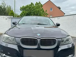Schwarz Gebraucht 2009 BMW 318 Kombi | 4.700 € (Fairer Preis)