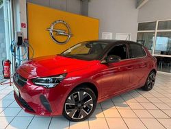 Rot Gebraucht 2022 Opel Corsa-e Elegance Kleinwagen | 15.950 € (Fairer Preis)