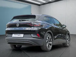 Schwarz Gebraucht 2023 VW ID.4 Pro SUV | 34.299 € (Fairer Preis)