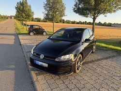 Schwarz Gebraucht 2016 VW Golf VII GTD Limousine | 11.950 € (Fairer Preis)