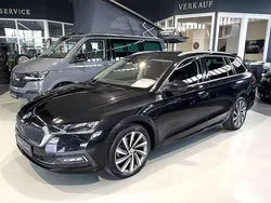 Black magic pearlescent Gebraucht 2020 Skoda Octavia Style Kombi | 22.850 € (Fairer Preis)