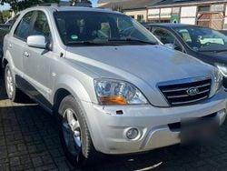 Silber Gebraucht 2009 Kia Sorento SUV | 1.499 €