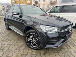 Obsidianschwarz Gebraucht 2022 Mercedes GLC300e AMG SUV | 27.888 € (Fairer Preis)