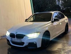 Weiß Gebraucht 2012 BMW 330 M Sport Limousine | 15.200 € (Fairer Preis)