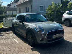 Grau Gebraucht 2018 Mini ONE Kleinwagen | 9.790 € (Fairer Preis)