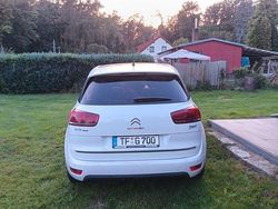 Grau Gebraucht 2016 Citroën C4 Picasso Exclusive Van / Kleinbus | 13.200 € (Etwas zu teuer)