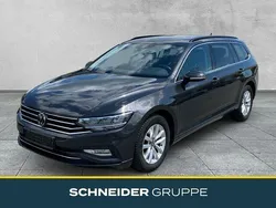 Grau Gebraucht 2023 VW Passat Business Kombi | 22.890 € (Fairer Preis)