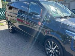 Schwarz Gebraucht 2019 Mercedes V280 Van / Kleinbus | 39.800 €
