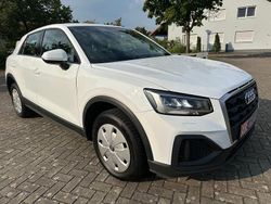 Weiß Gebraucht 2022 Audi Q2 SUV | 18.900 € (Guter Preis)