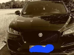 Schwarz Gebraucht 2018 Jaguar F-Pace Prestige SUV | 29.000 € (Teuer)