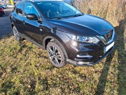 Schwarz Gebraucht 2018 Nissan Qashqai N-Connecta SUV | 15.600 € (Fairer Preis)