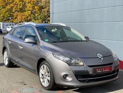 Grau Gebraucht 2010 Renault Mégane GrandTour Luxe Kombi | 3.690 € (Superpreis)