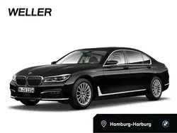 Sapphire schwarz (schwarz) Gebraucht 2018 BMW 740 Comfort Edition Limousine | 39.950 € (Fairer Preis)
