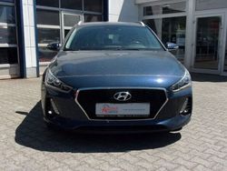 Blau Gebraucht 2019 Hyundai i30 Premium Kombi | 15.900 € (Fairer Preis)