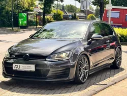 Grau Gebraucht 2016 VW Golf VII GTD Limousine | 12.980 € (Guter Preis)