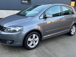 Grau Gebraucht 2011 VW Golf Plus Cross Van / Kleinbus | 11.990 € (Teuer)