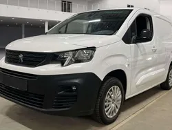 Lack weiss banquise Gebraucht 2022 Peugeot Partner Premium Van / Kleinbus | 15.989 € (Fairer Preis)