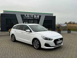 Weiß Gebraucht 2019 Hyundai i30 Trend Kombi | 12.900 € (Etwas zu teuer)