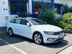 Weiß Gebraucht 2020 VW Passat Business Kombi | 20.600 € (Fairer Preis)