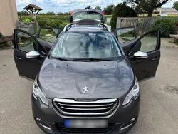 Grau Gebraucht 2015 Peugeot 2008 Allure SUV | 10.500 € (Teuer)