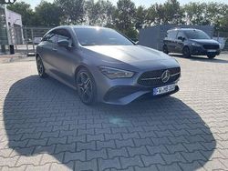 Gebraucht 2025 Mercedes CLA180 Shooting Brake AMG line Kombi | 38.470 €