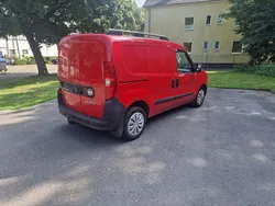 Rot Gebraucht 2012 Fiat Doblò Pop Van / Kleinbus | 5.300 € (Fairer Preis)