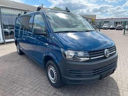 Deep ocean blue Gebraucht 2016 VW Transporter Van | 14.999 €