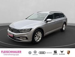 Silber Gebraucht 2022 VW Passat Business Kombi | 23.890 € (Fairer Preis)