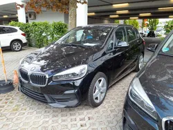 Schwarz ii Gebraucht 2021 BMW 225 Advantage Van / Kleinbus | 16.890 € (Guter Preis)
