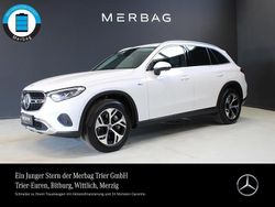 Weiß Gebraucht 2025 Mercedes GLC300e Avantgarde SUV | 58.960 € (Teuer)
