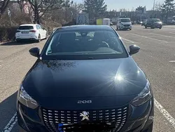Schwarz Gebraucht 2019 Peugeot 208 Kleinwagen | 14.200 € (Teuer)