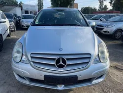 Silber Gebraucht 2006 Mercedes R320 Van / Kleinbus | 3.999 € (Guter Preis)